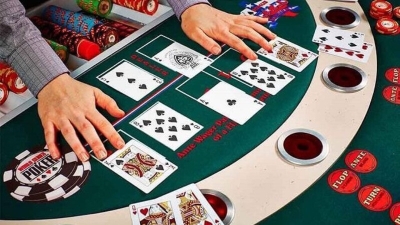 Poker - Trò chơi bài được hàng triệu cược thủ săn đón mỗi ngày